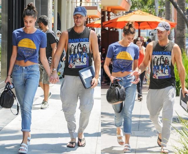 为什么别人穿短袖很时髦？原来都藏在这四个小细节里