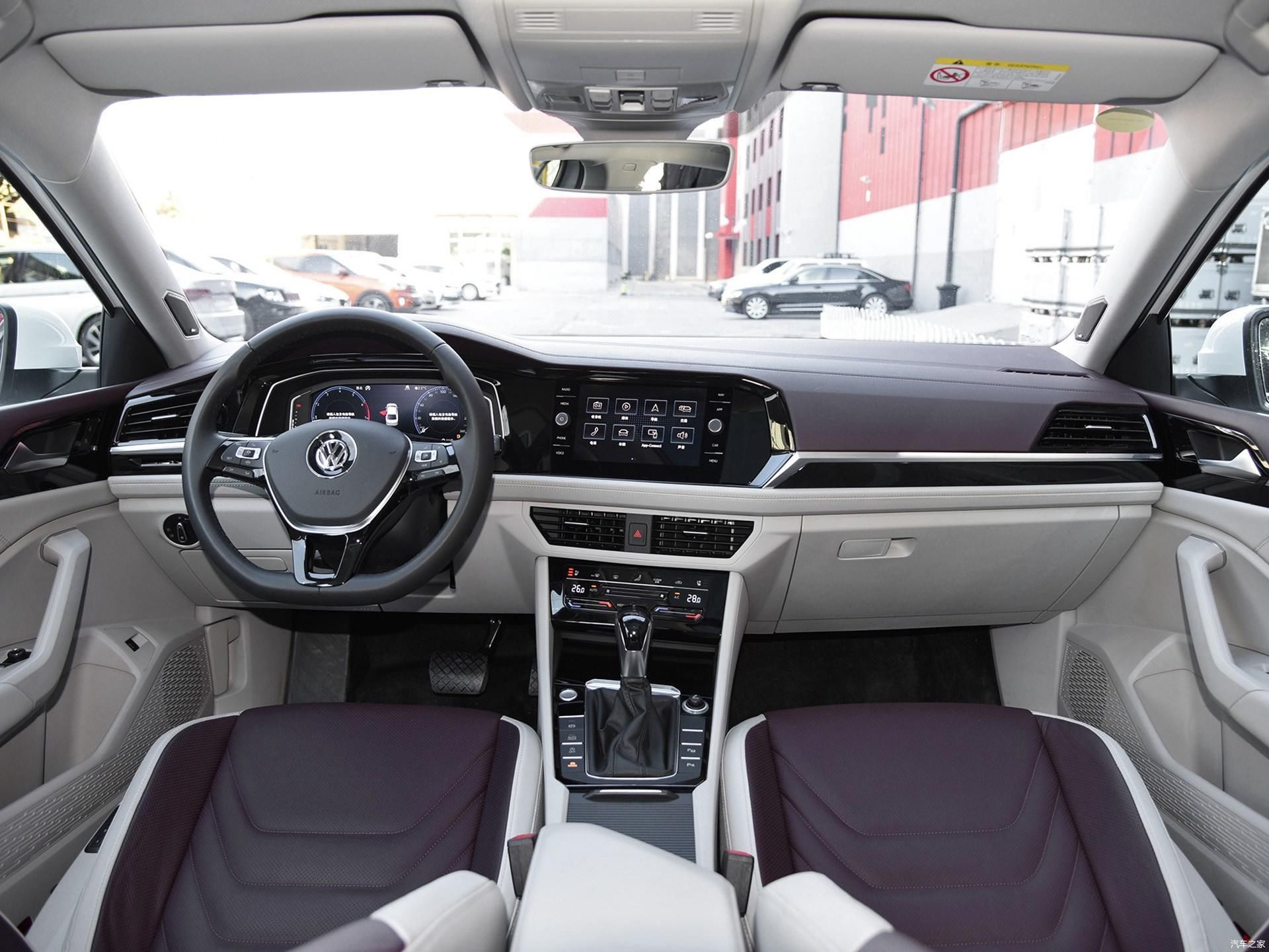 「紧凑」15万德日紧凑A级车对决,卡罗拉和速腾的差别不止是外形