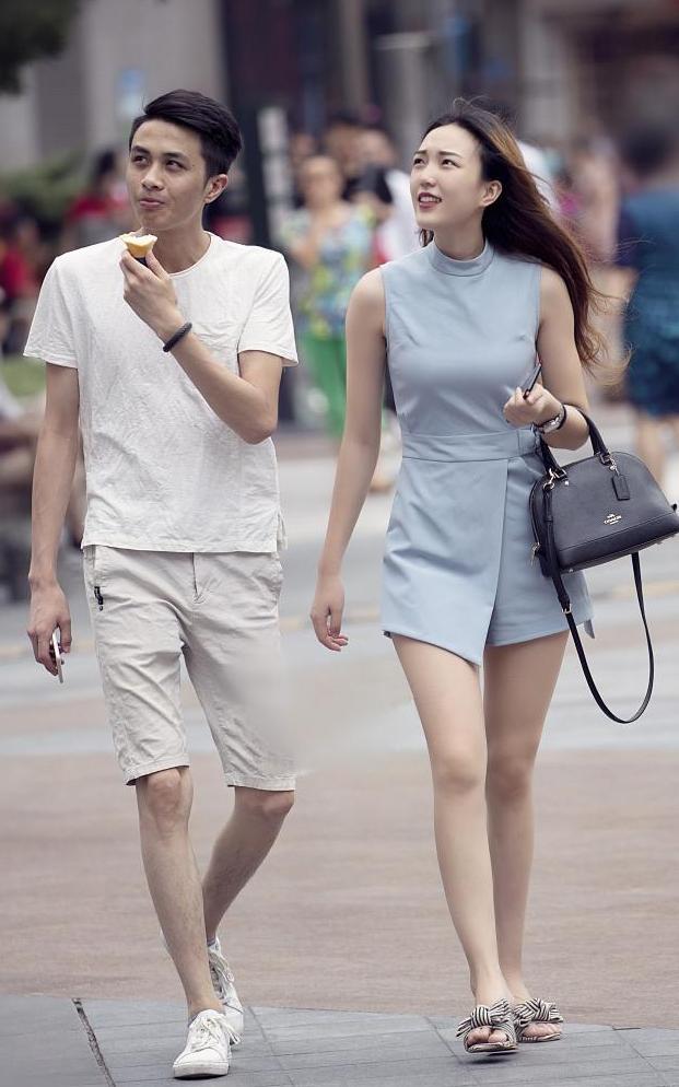 没有容颜, 大长腿来凑