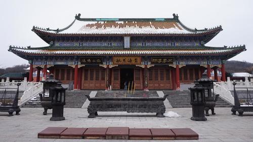 湖南人气最高的寺庙，有境内最高的寺庙建筑群，有湖南首枚佛舍利