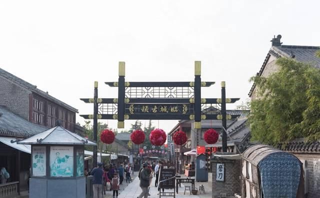 为了拍摄《铁道游击队》，山东建起一座影视城，成了热门景点