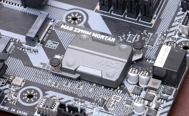 『值得一提』老机箱新折腾,分享一台最近完成的 M-ATX 主机