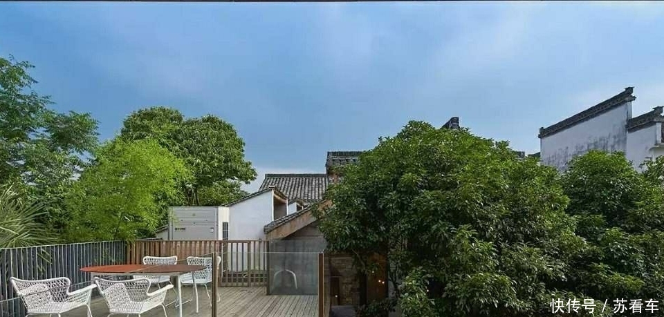  「农民」农村拆迁房为什么农民不愿意搬？除了钱，这个原因才是