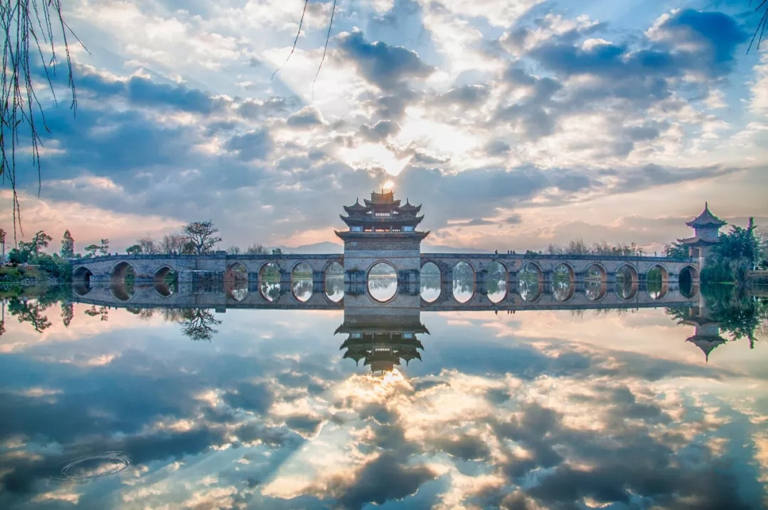 寒假去云南旅游，不去大理丽江你应该怎么玩，这些地方美若仙境