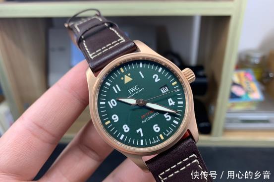  时光■IWC万国喷火战机，带你重回那段战火纷飞的时光！