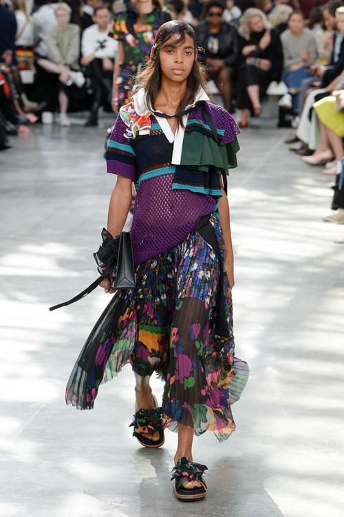 2019春夏时装周上这个小众的牌子 Sacai简直美的不像话