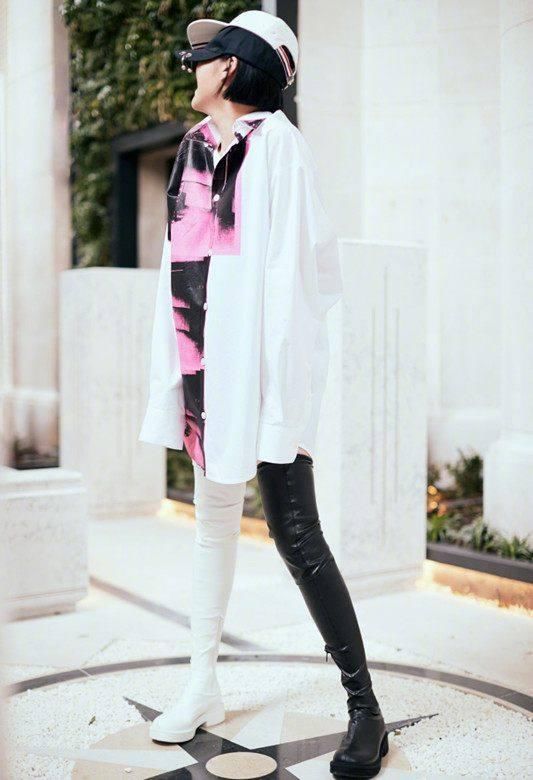 许晴的腿也太细了吧，过膝长靴当裤子穿，网友：一般人驾驭不了！