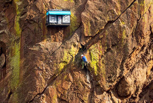 最惊险的商店建在悬崖上,只要能到这里,商品全部免费!