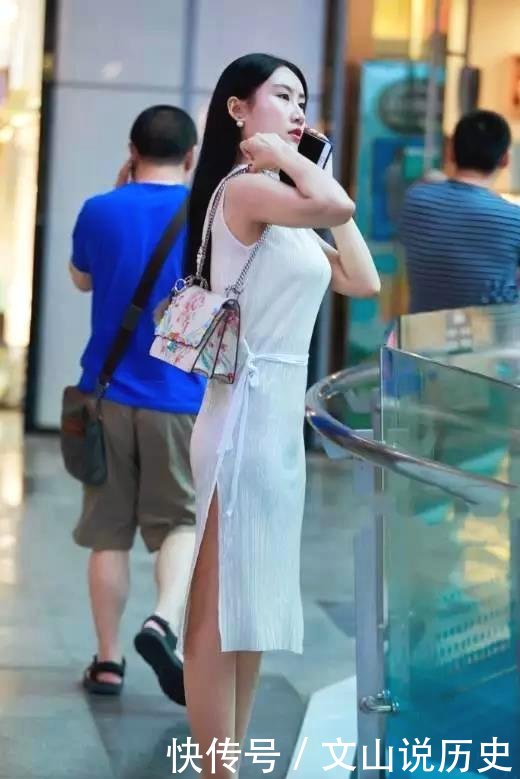 「魅力」街拍 这才是辣妈的魅力所在!