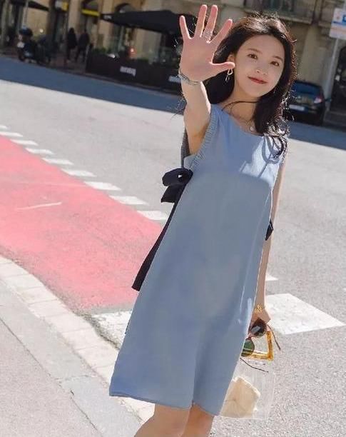  [网纱拼接连]夏季穿搭糖果色，时髦又清爽