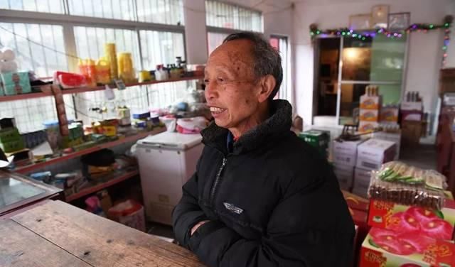 失落深山的汞矿遗址，曾经城里姑娘想嫁这里，小伙做梦都想进工厂