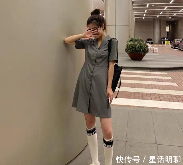 『显瘦』开春第一条裙子首选“西装裙”,显瘦还时髦,上班约会都适合穿它