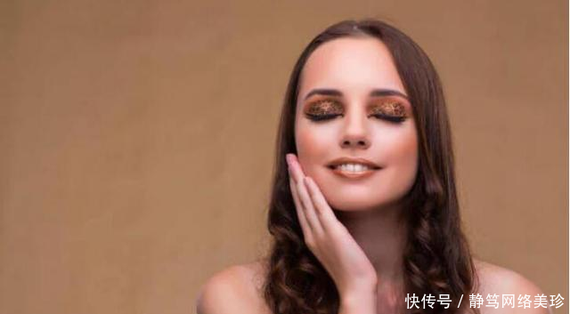 『眼霜』皮肤衰老你却不知怎么保养?这几款小软膏坚持用,告别皱纹色斑
