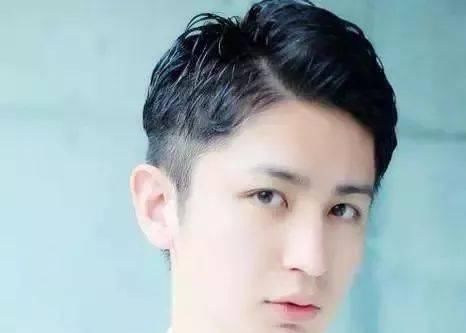  「两边铲」别让刘海儿遮挡你的酷帅，露额头型给你更有型男范！