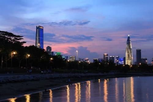  「里程」中国地铁里程最长的省份，达到800公里，不是江苏