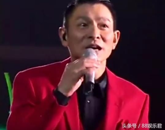 天佑喷刘德华:我有600万佑家军,年收入过亿,你