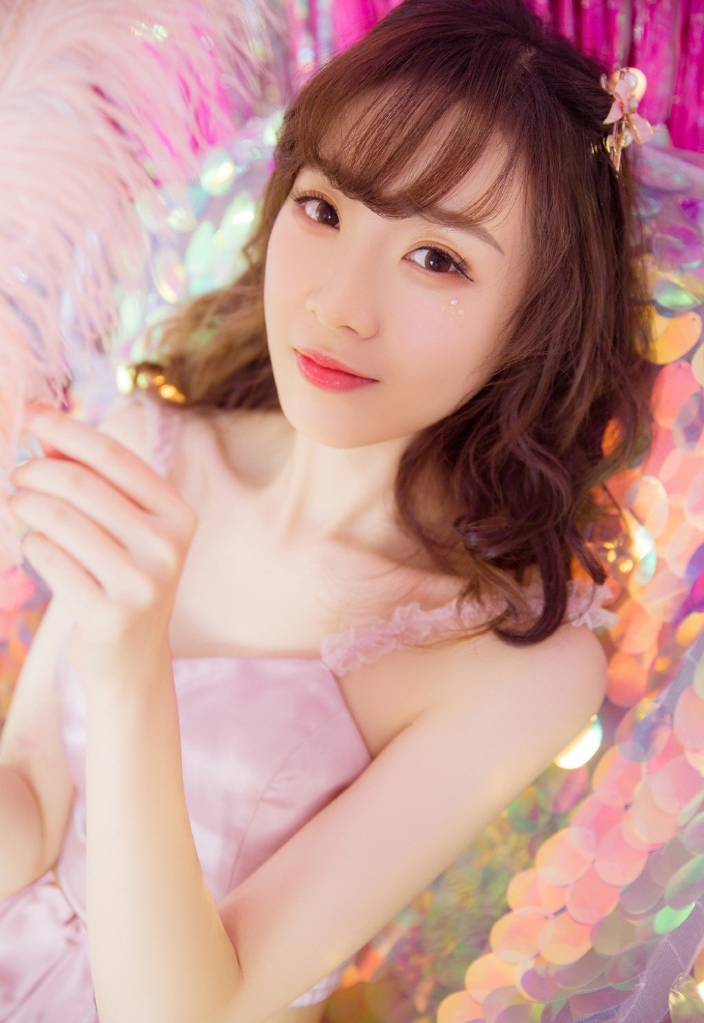 高颜值清纯甜美白皙美女细腰美腿唯美写真