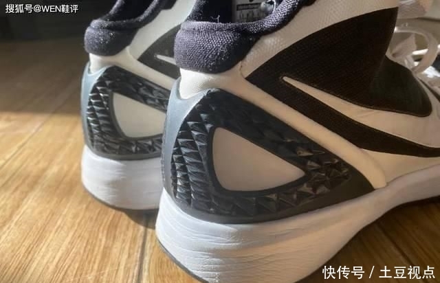 工程网布:8年前曾经见证“林疯狂”的实战神鞋!放到如今它会是年度最佳