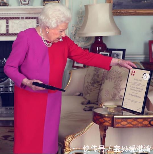  春夏：英国王室悦目配色造型术！从英女王和戴安娜王妃偷师春夏穿搭灵感