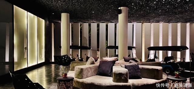 那一刻:在600多平的别墅房睡一晚是啥感觉?推开门那一刻就知道没白来