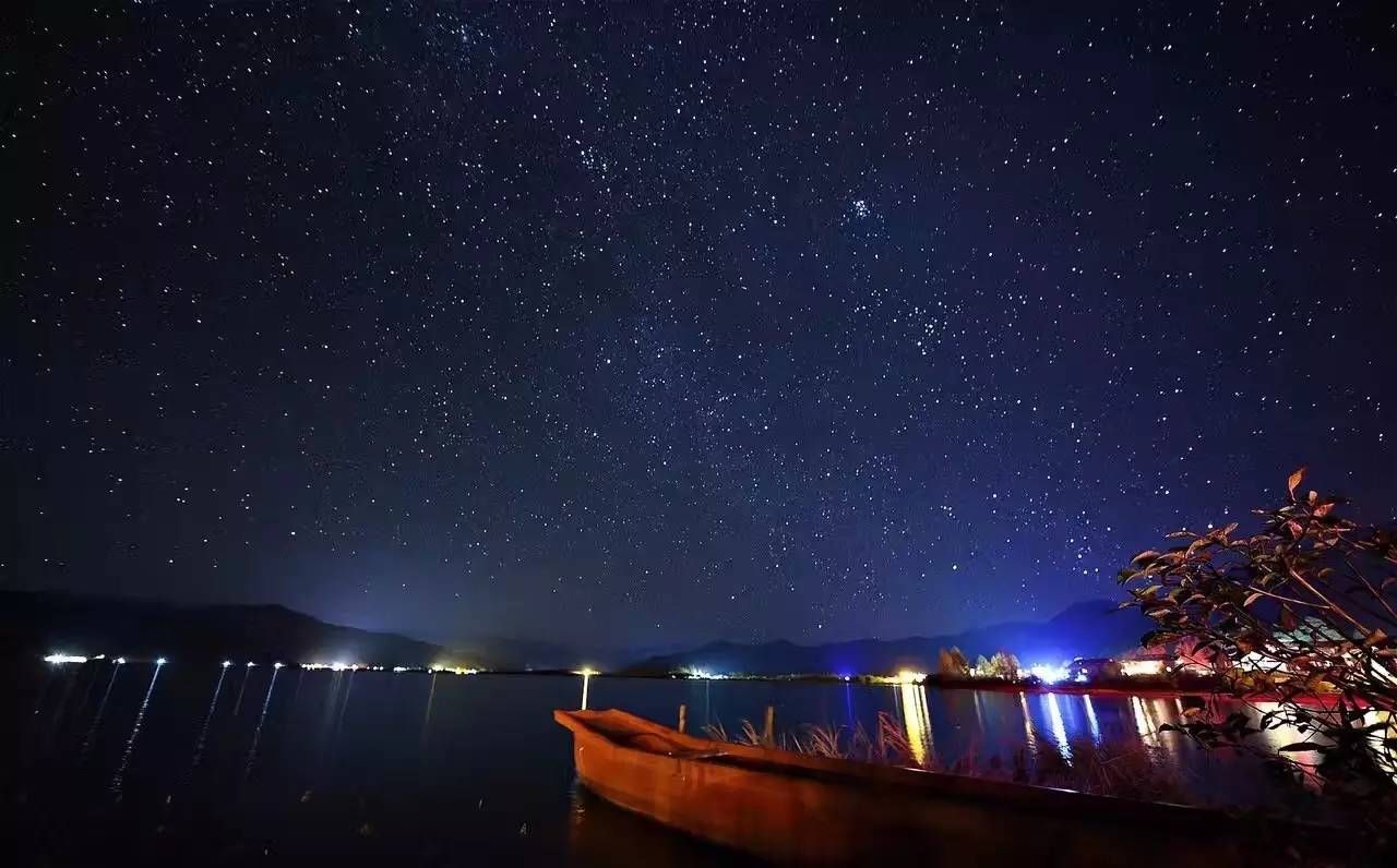 最适合中秋游玩的八大景点，深秋的它美的就像人间仙境