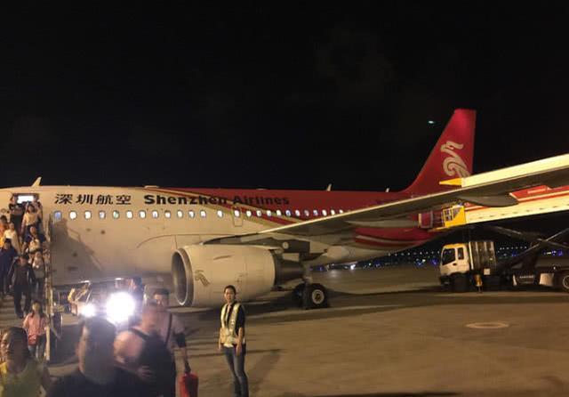 晚上乘坐飞机,不仅机票便宜速度也快,但为何大家都不喜欢呢