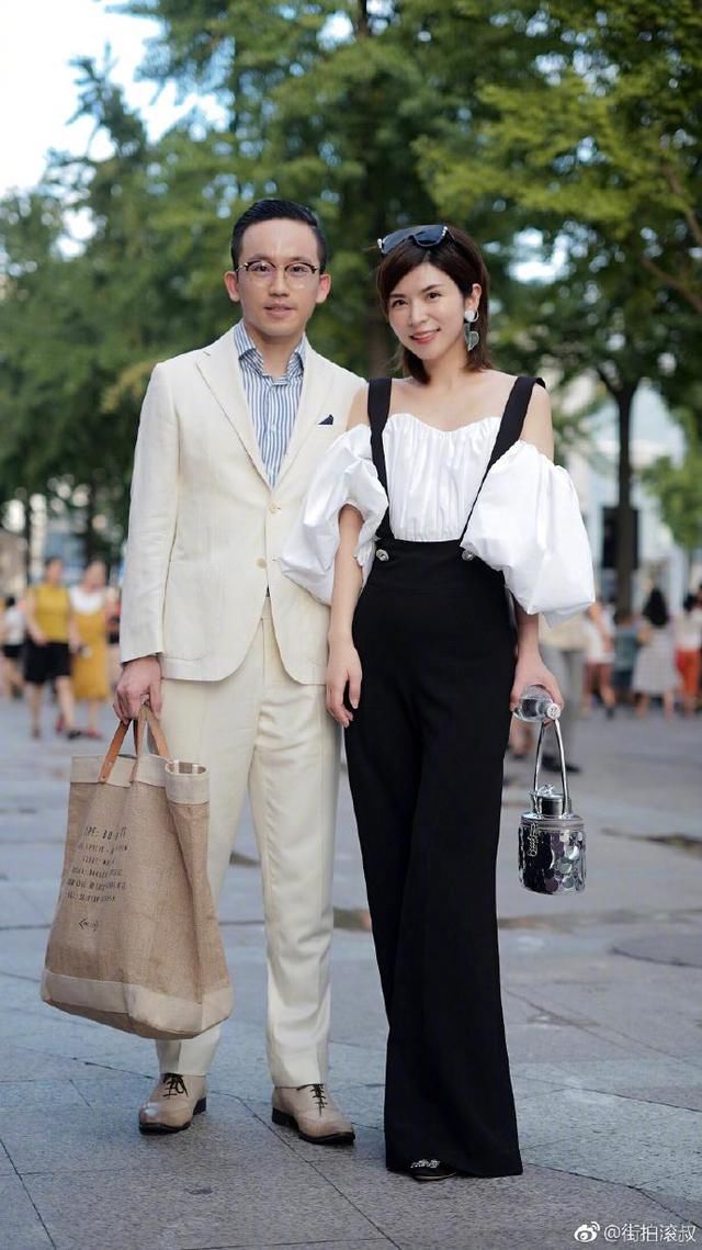 不落俗套的情侣装搭配，会让爱情变成别人羡慕的样子！