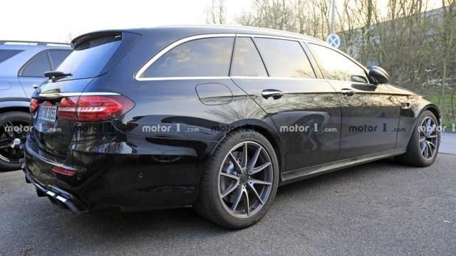  「高清」高清无码，真素车全露出！全新AMG E63旅行谍照大放送