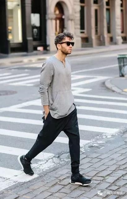 简约个性风混搭黑白灰，一起当个无色系质感型男！