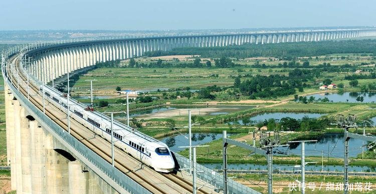 直击高铁黄河第一桥全长9969米, , 共175个桥墩