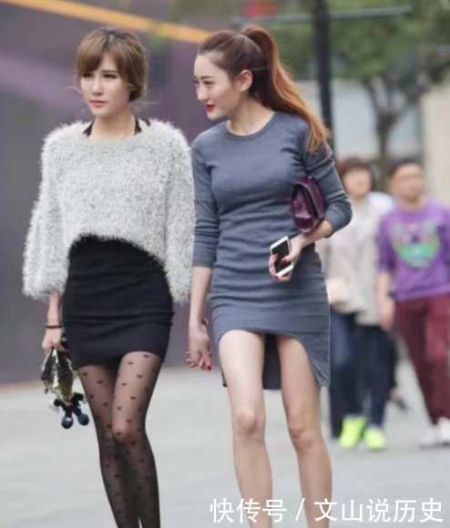 『选搭』街拍好闺蜜并肩同行谈笑风生，选搭时尚艳丽，成熟知性引领潮流