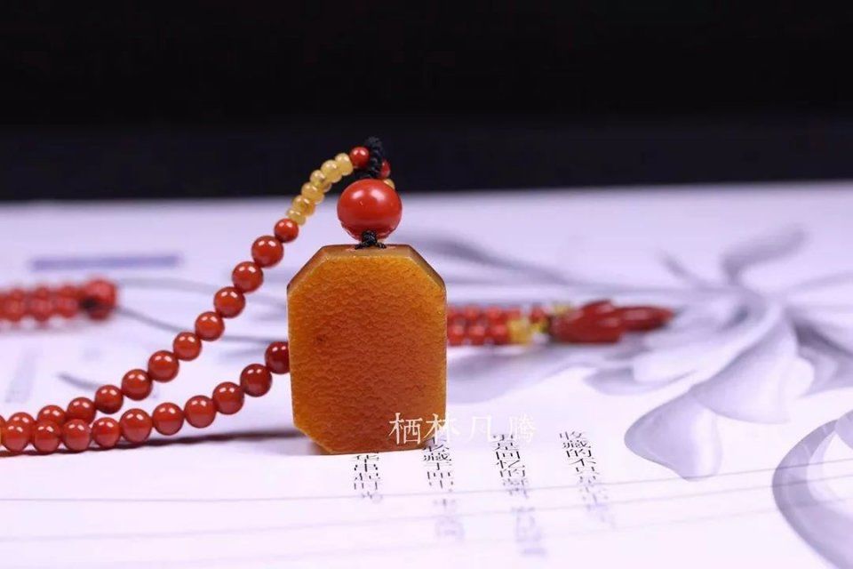 你真的会戴项链吗?献给精致女人的小秘密……