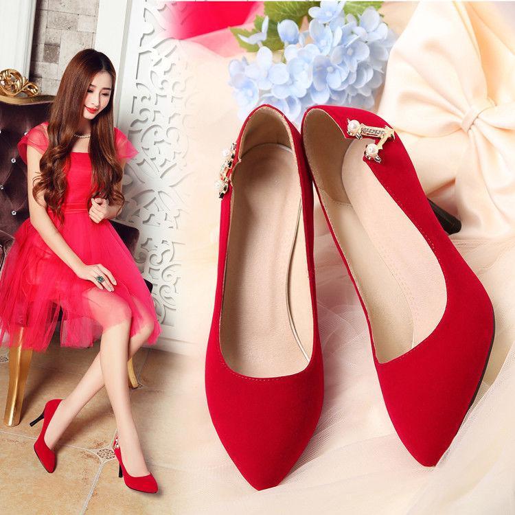 三伏天适合穿这样的高跟鞋, 鲜美显性感, 不伤脚显腿长