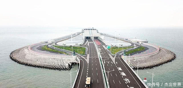  [港珠澳大桥]骄傲！中国的港珠澳大桥，在外国人眼中咋样？老外