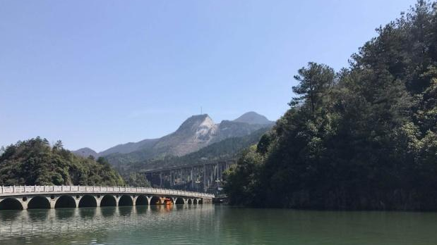 安徽一城市，最适合居住，虽然只是三线，高铁、机场和地铁全都有