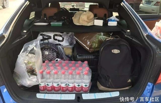 去了一趟英国才发现，有钱人自驾游都喜欢这3种东西，省心又舒适