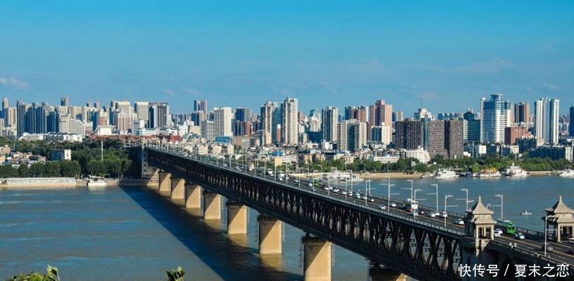 中国新增4大中心城市，武汉丶成都上榜，新一线的它居然没上榜