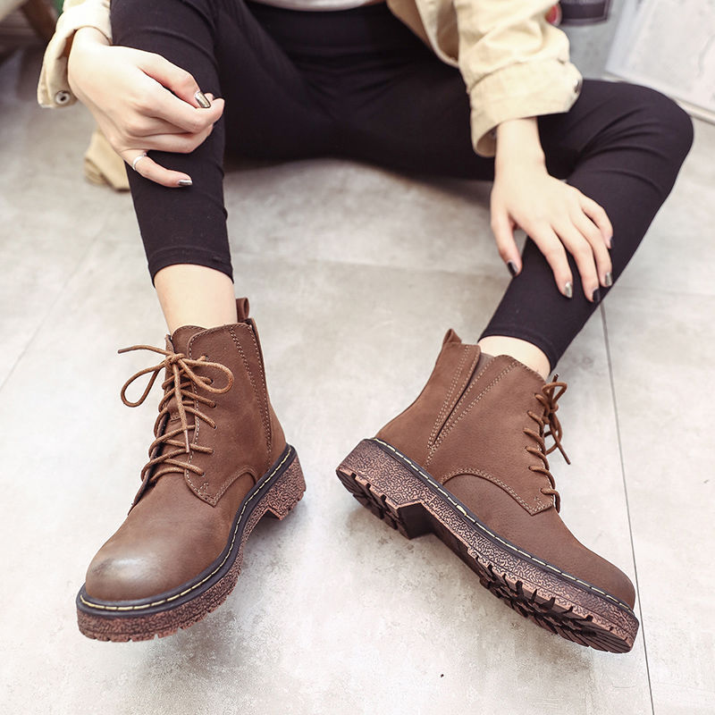 九月即将上新款女靴，洋气高挑特减龄，上班逛街都能穿