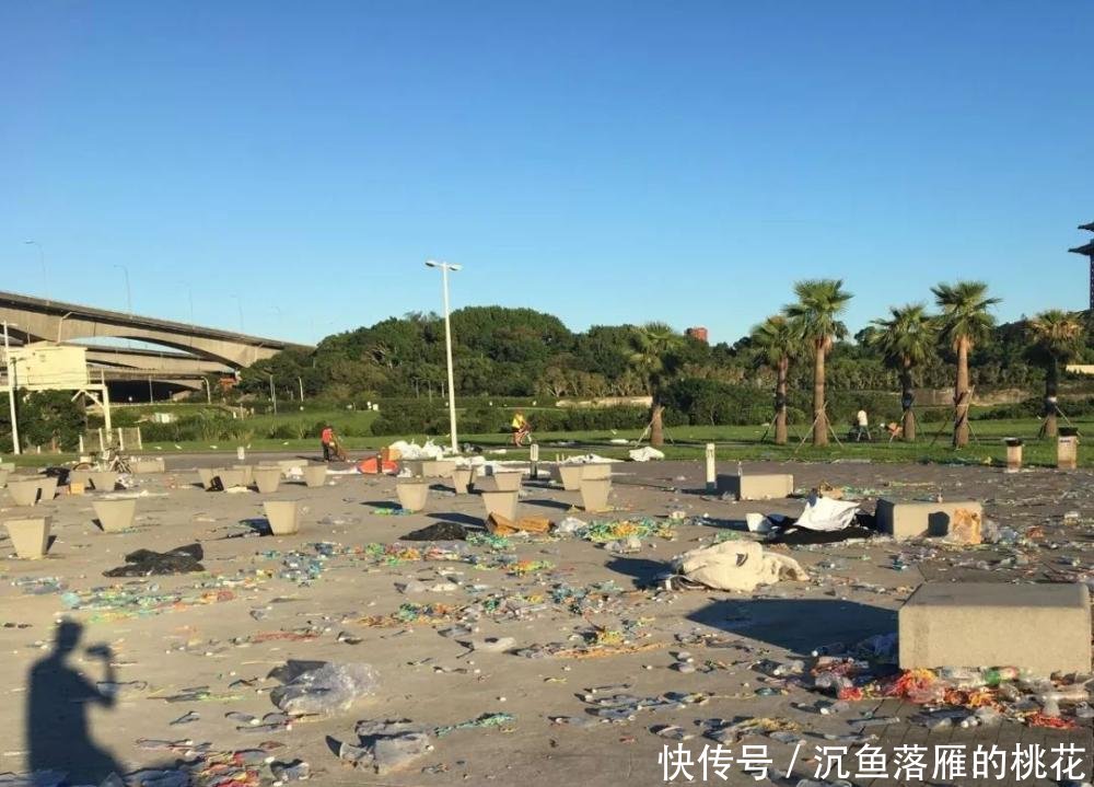 美国政府关闭第12天, 粪便、垃圾和破坏行为淹没了美国国家公园