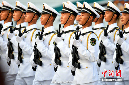 国庆阅兵10点举行