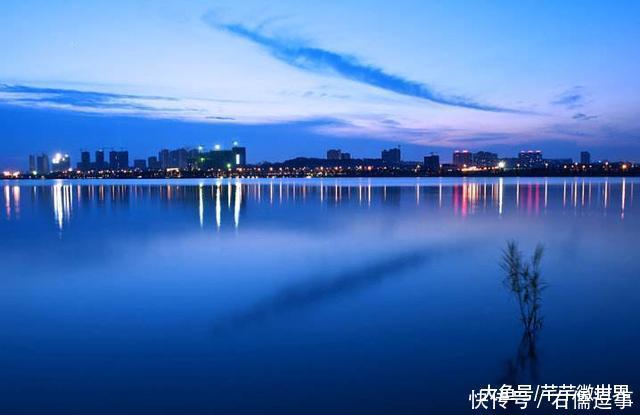 我国在修建一条快铁, 贯通重庆、湖南、江西、福建, 有你家乡吗