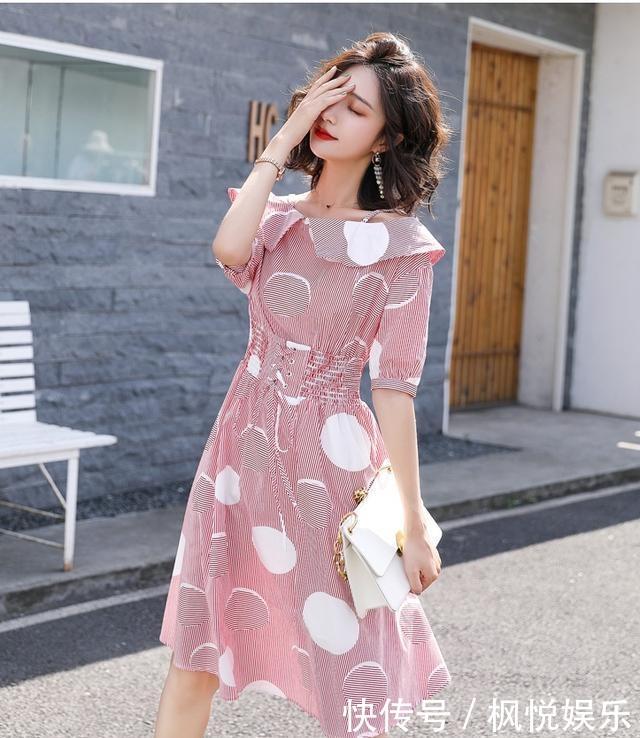 【主角】还在穿碎花裙?你out了,今年波点裙才是主角,让你美翻一个春夏