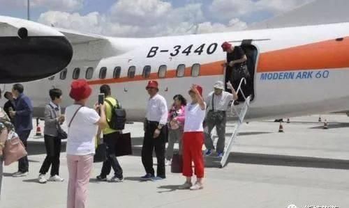 世界上最短的航线,起飞47秒就落地,当地人坐飞机只是要去买菜?