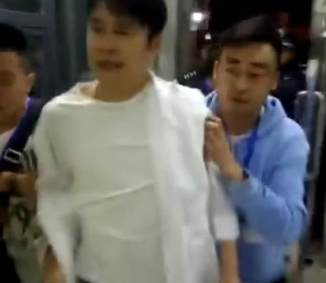 小沈阳做好事被说“吸毒”，造谣没有成本，明星不容易