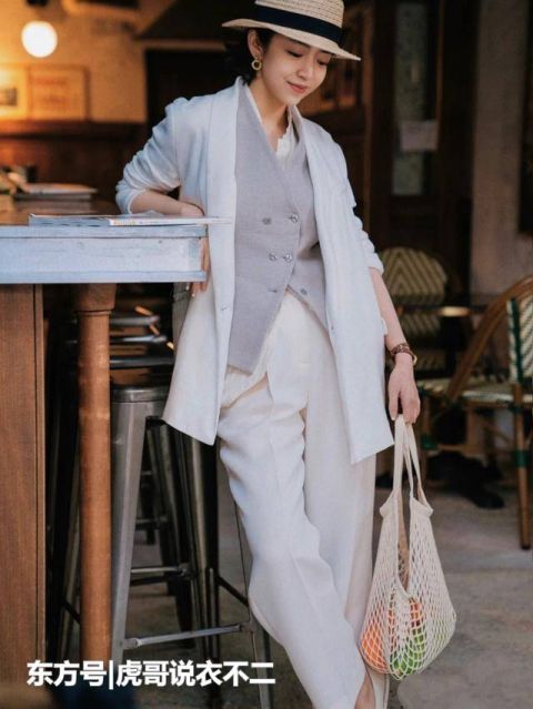  『气质』女人穿衣要有品味，这四套优雅look教给你，谁穿谁有气质