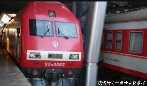  #直达#中国最特殊的火车：全是卧铺，727公里一站直达