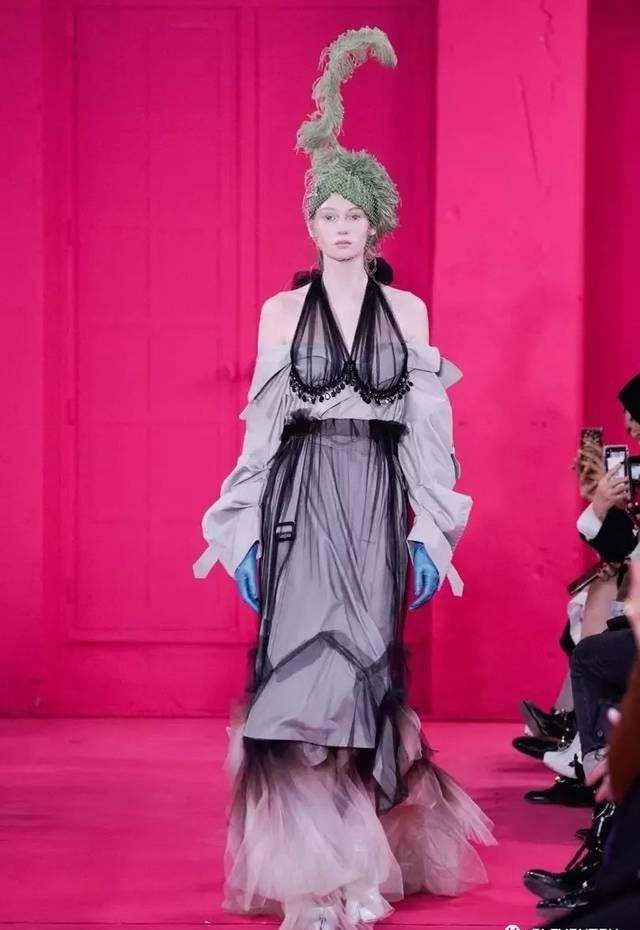  「国际时装」2020春夏高定——Maison Margiela 舞会后的宿醉