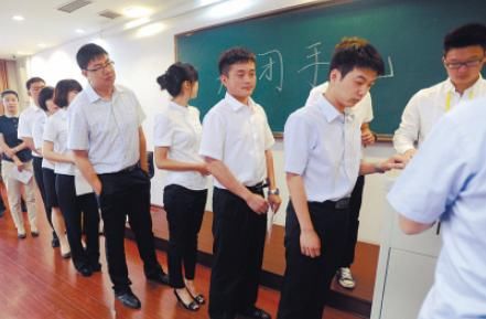  人才引进：2019年起，公务员不考也能端上“铁饭碗”？这6类人可