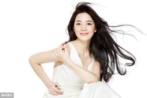  「适合」百校颜：怎样确定适合什么眉形？合适的眉形补足面部缺陷，快来一起学习！