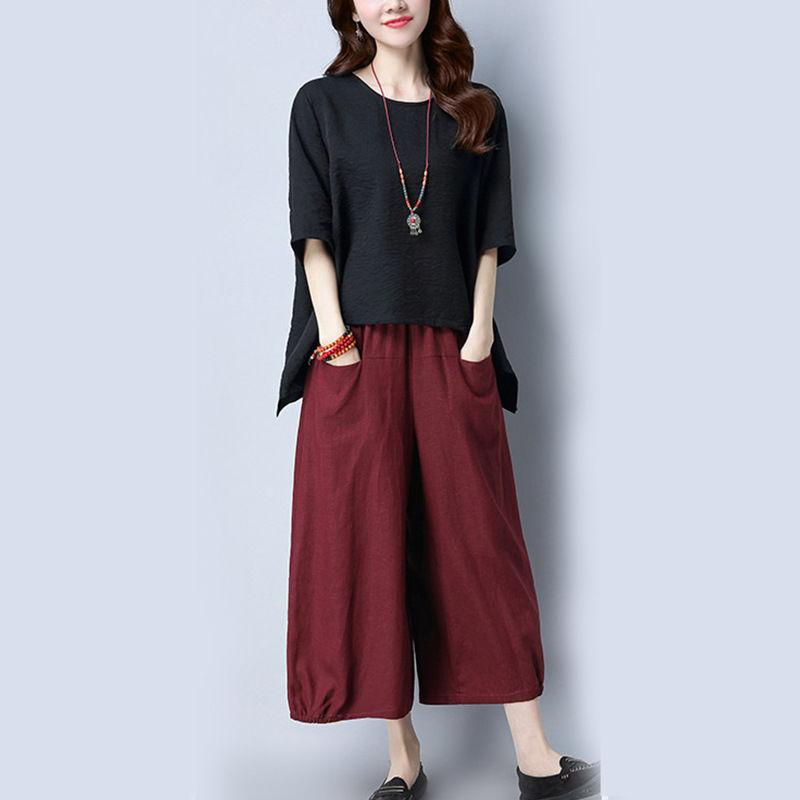 腰粗屁股大女人,多穿棉麻裤,瞧瞧下图女人,性感迷人又显瘦